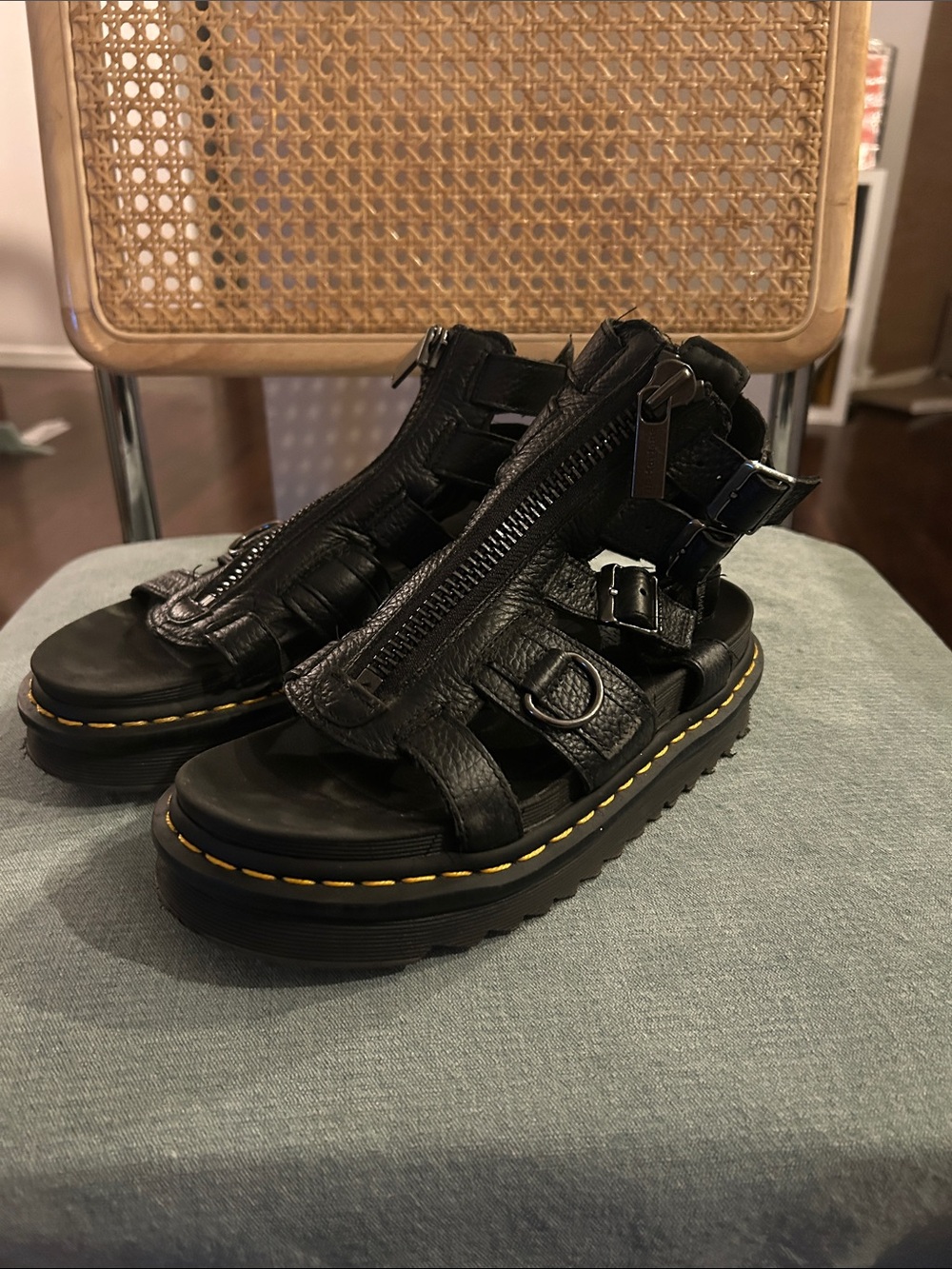 Black Leather Zip-Front Platform Gladiator Sandals - Women's